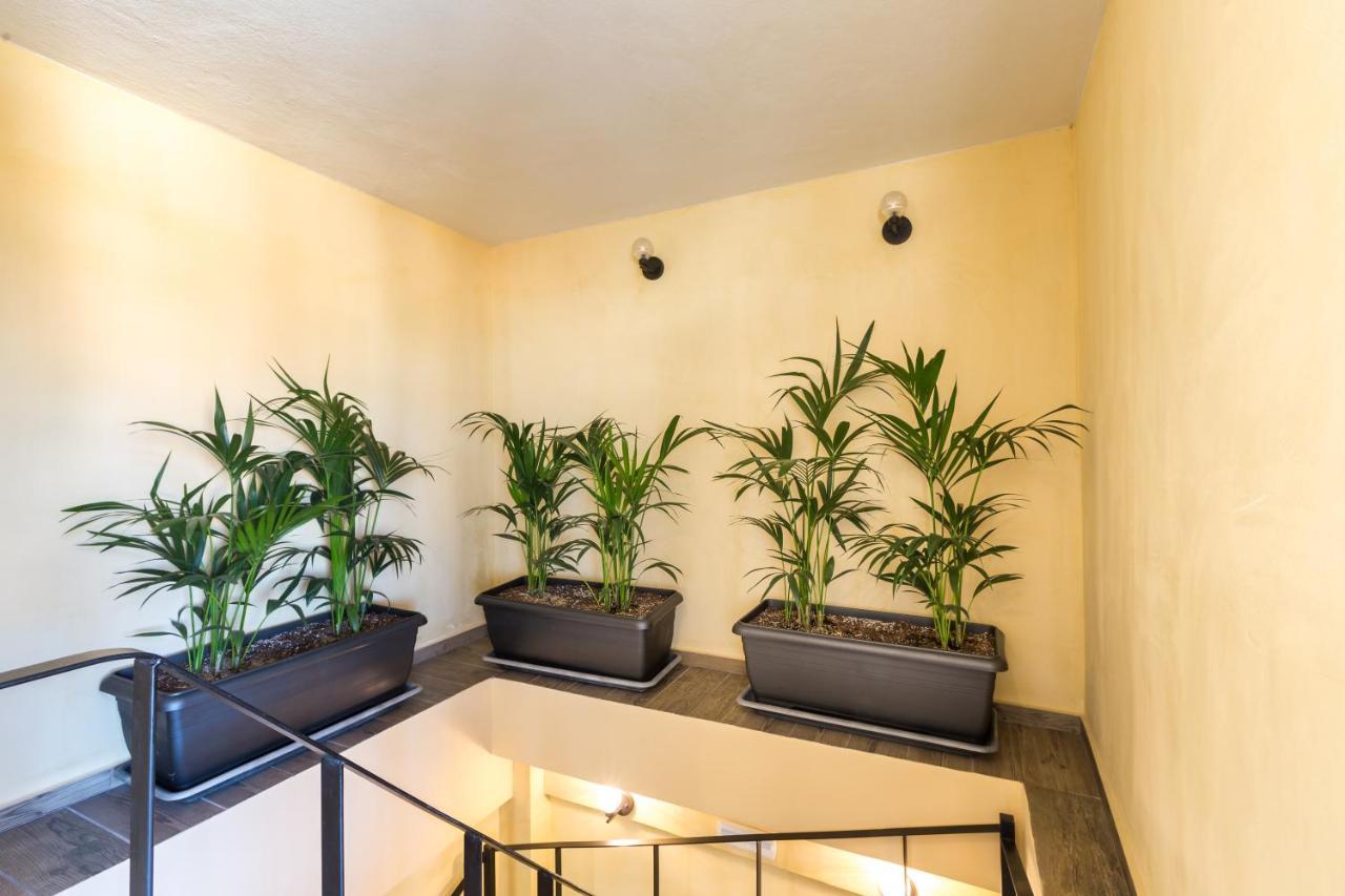 ريثيمنو C Suites المظهر الخارجي الصورة